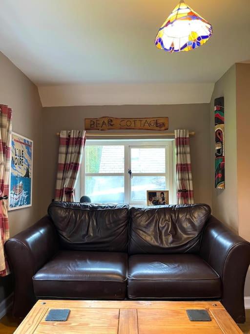 Bear Cottage, Tyn Y Cwm Eglwys-Fach Экстерьер фото